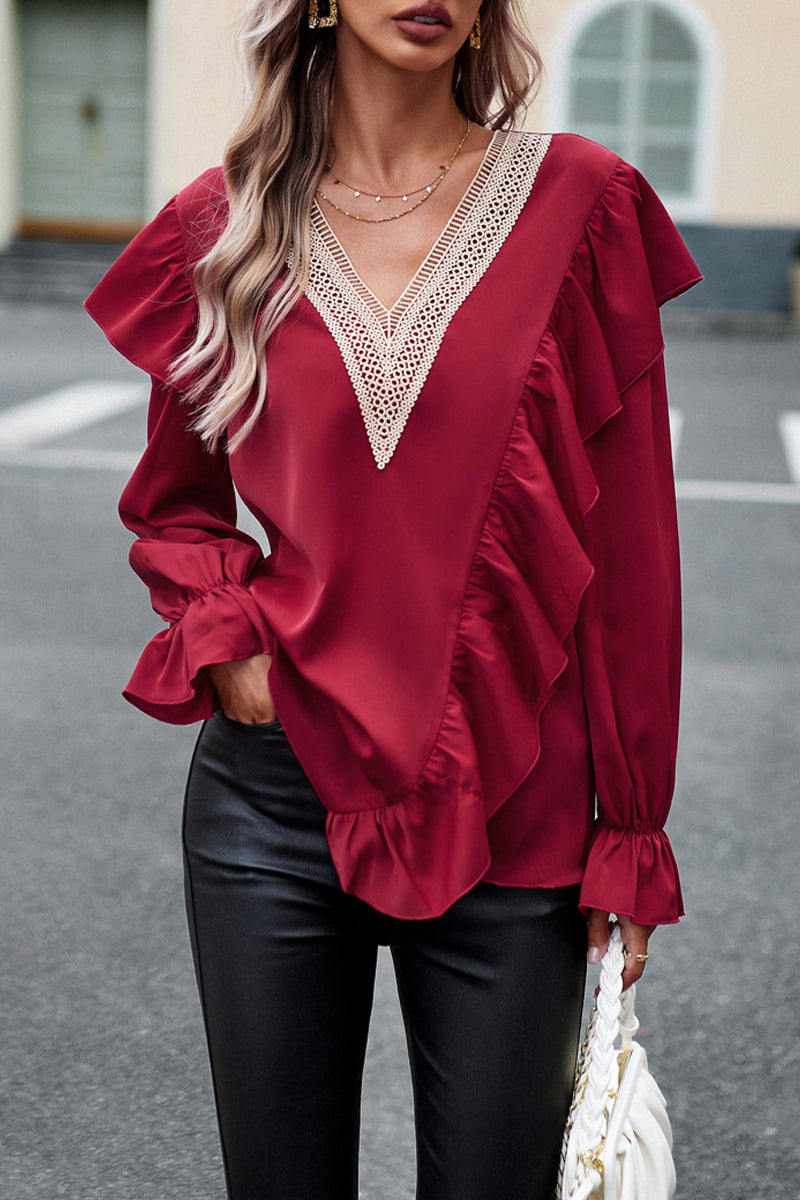 Effortlessly Elegant Blouse with a Timeless Design