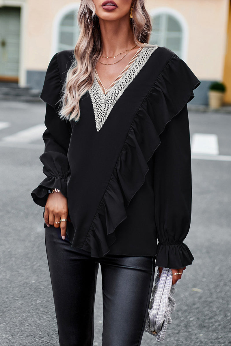 Effortlessly Elegant Blouse with a Timeless Design