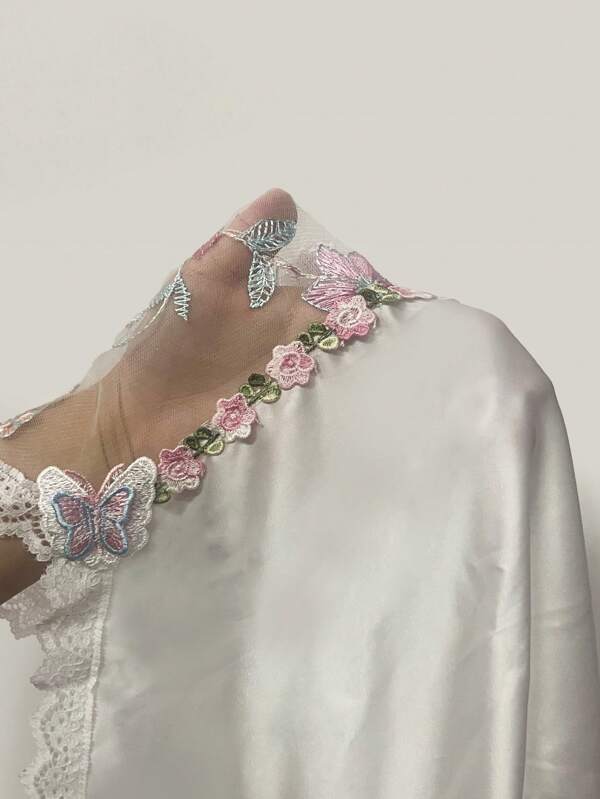 Gracefully Styled Garment for Any Occasion