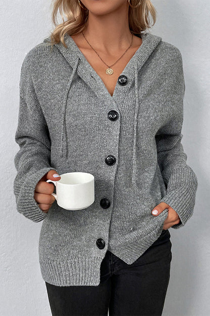 Well Tailored Top with a Graceful Silhouette