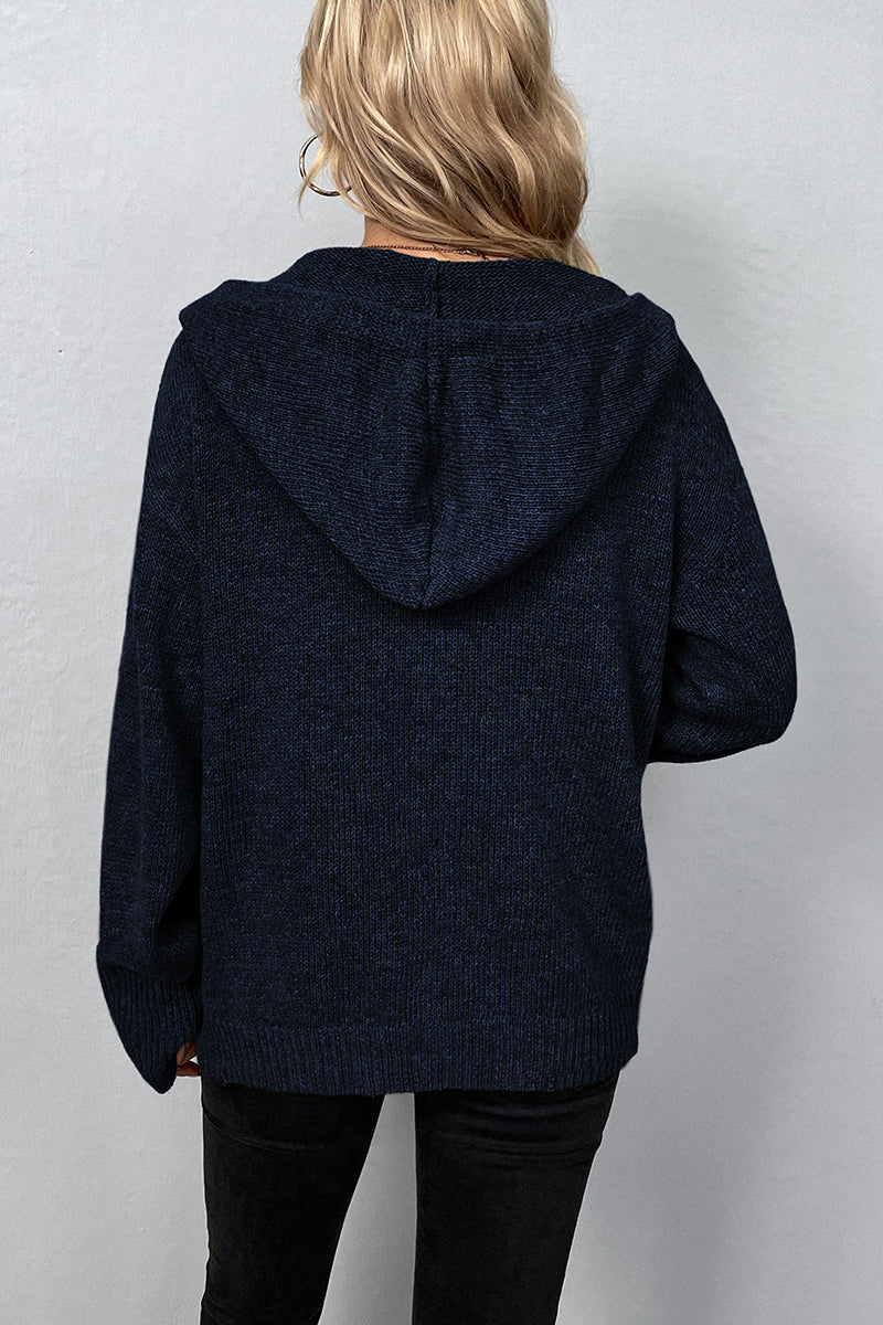 Well Tailored Top with a Graceful Silhouette