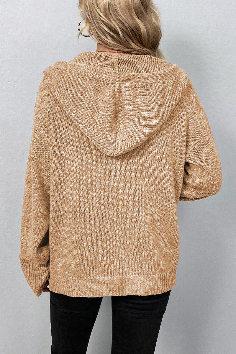 Well Tailored Top with a Graceful Silhouette