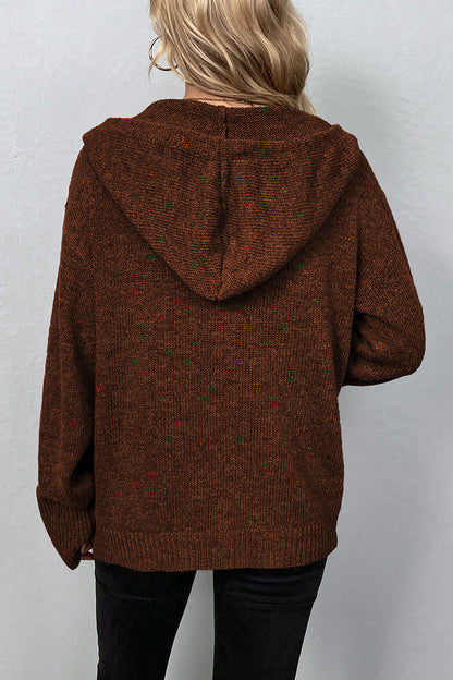 Well Tailored Top with a Graceful Silhouette