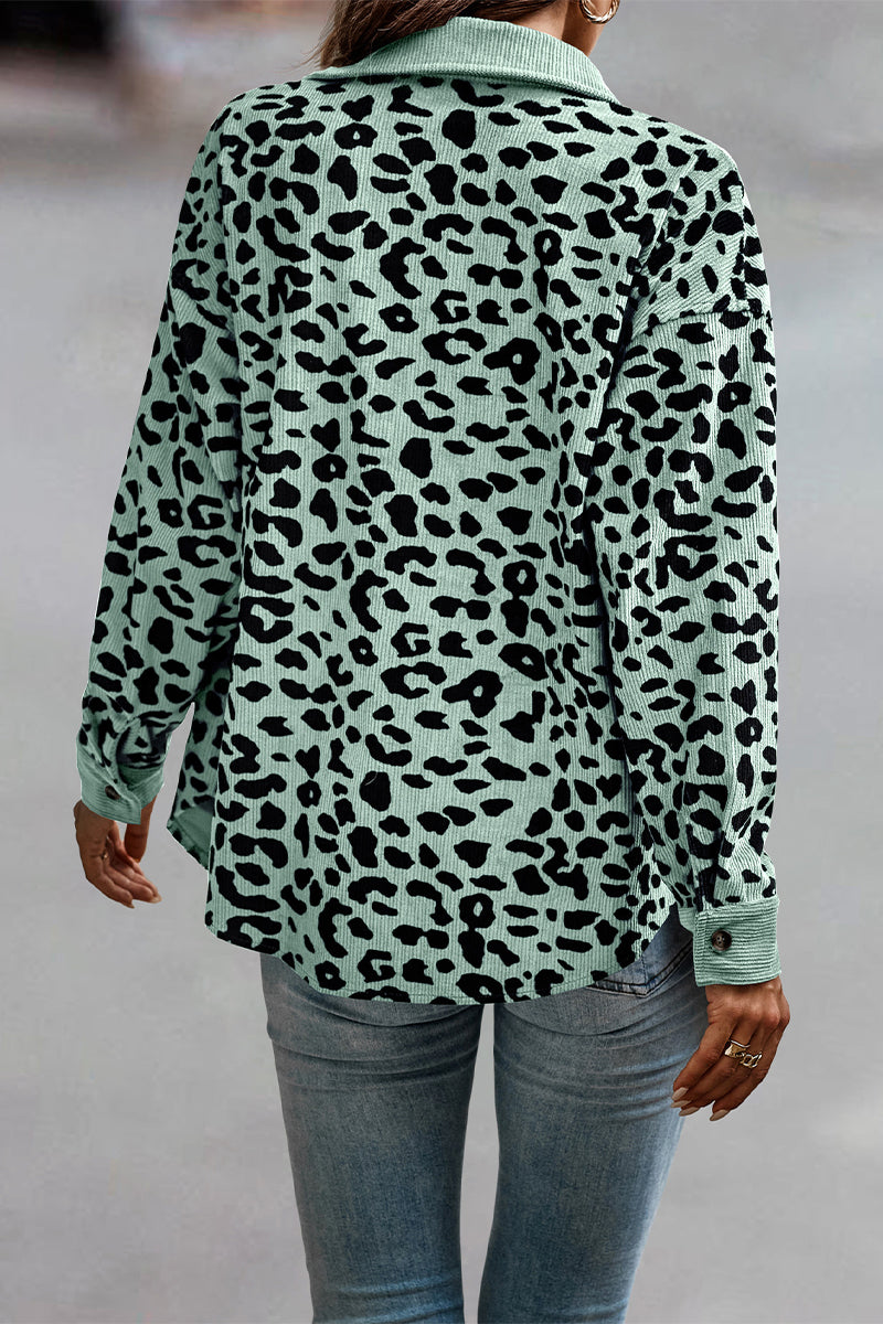 A Vintage Style Top with Delicate Timeless Details