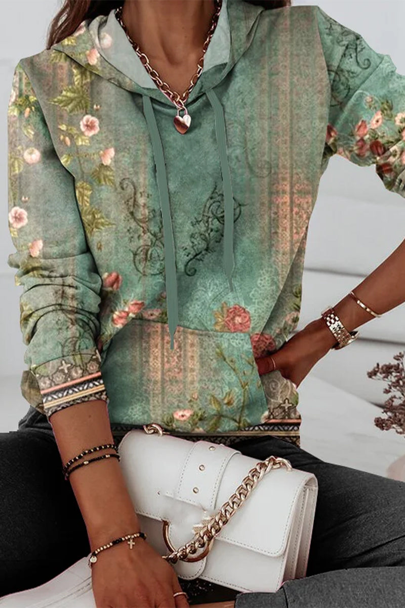 Classic Vintage & Enduringly Stylish Top