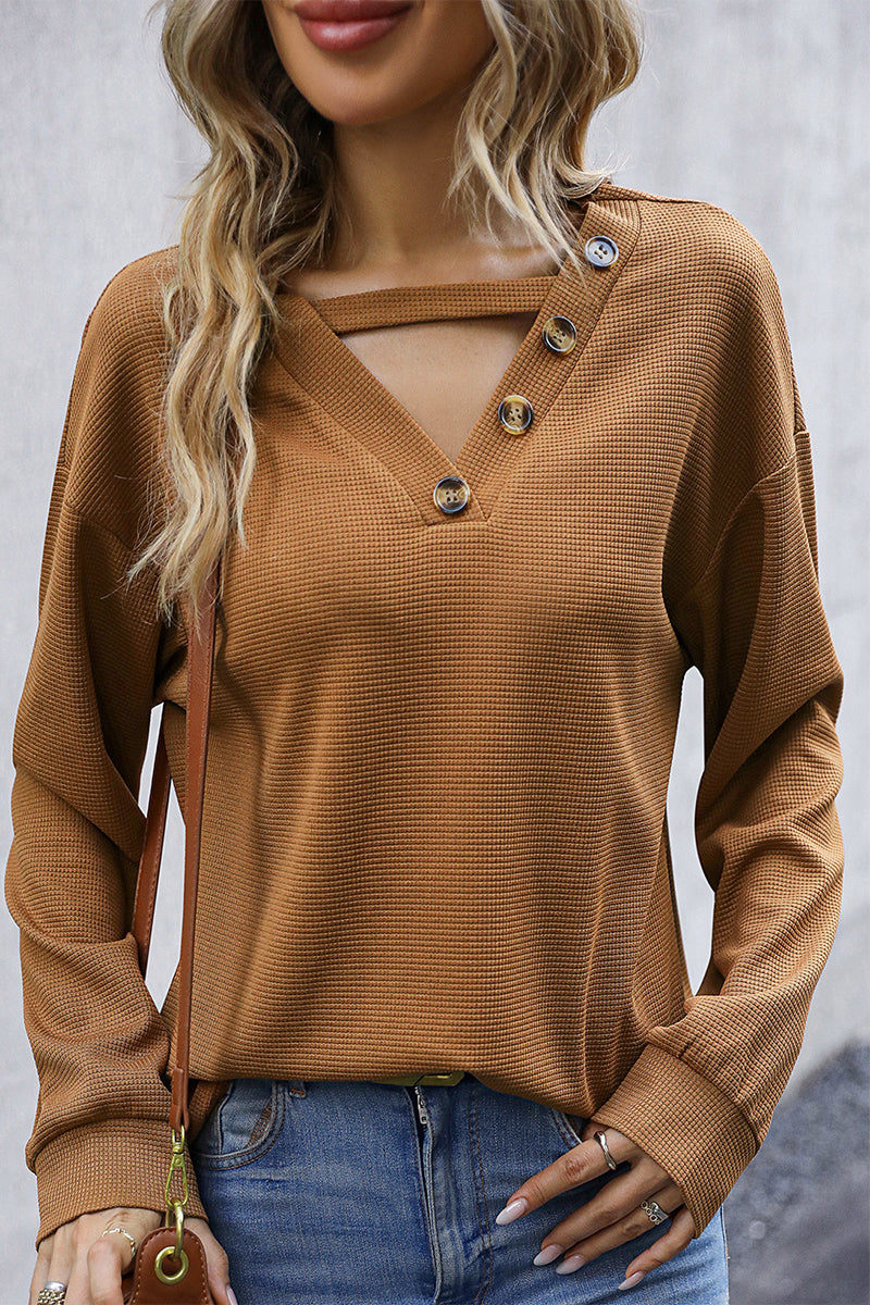 A Vintage Style Top with Delicate Timeless Details