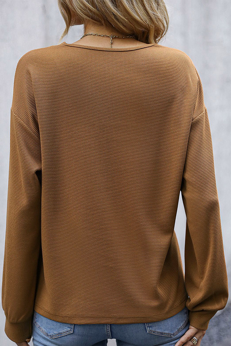 A Vintage Style Top with Delicate Timeless Details