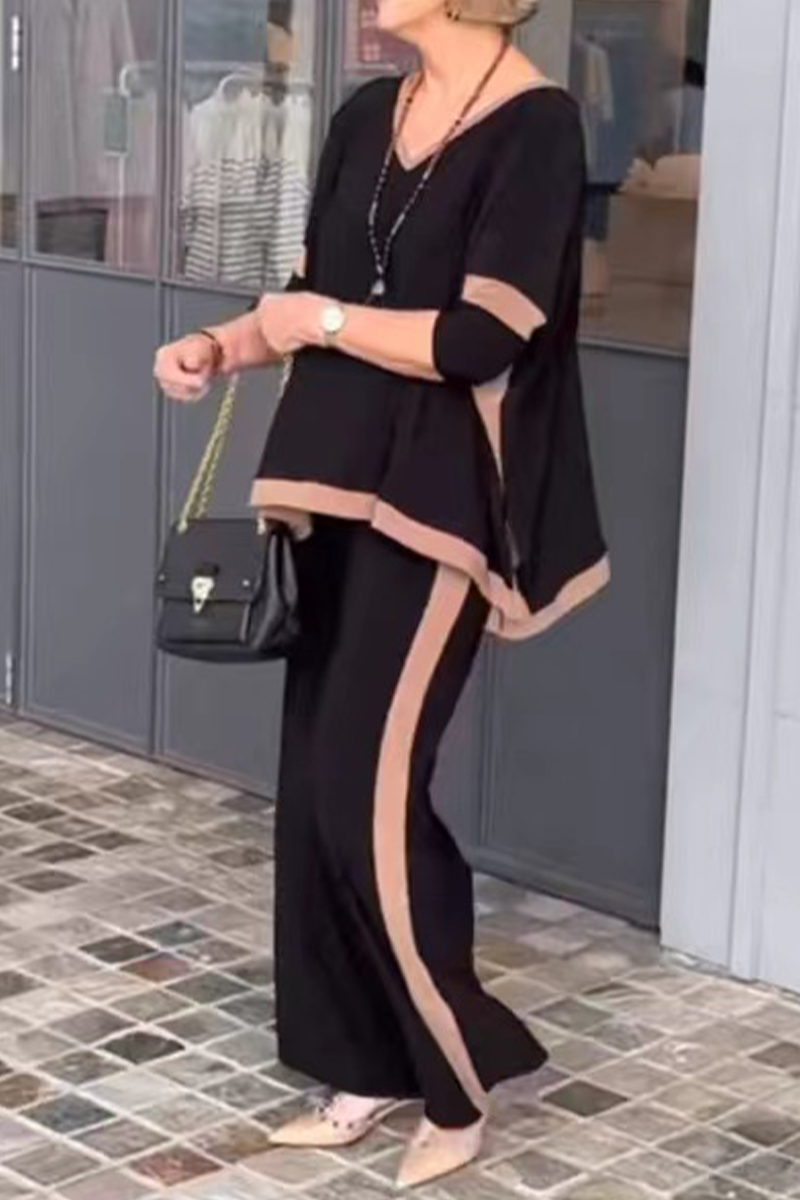 Effortlessly Elegant Garment with a Timeless Design