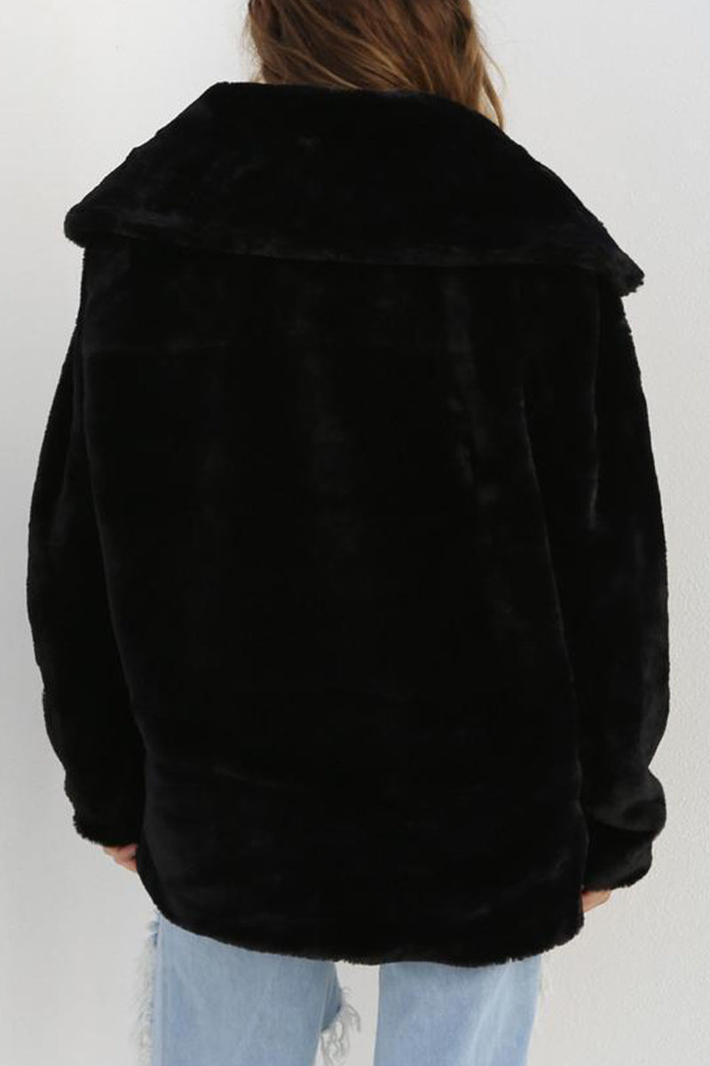 Polished Garment with an Effortless Classic Look