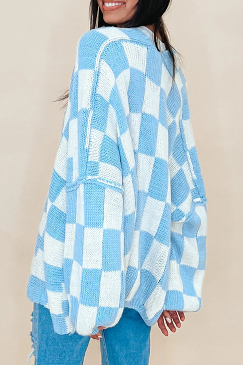 Classic Vintage Cardigan with a Flattering Fit