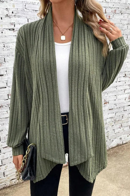 Well Tailored Cardigan with a Graceful Silhouette