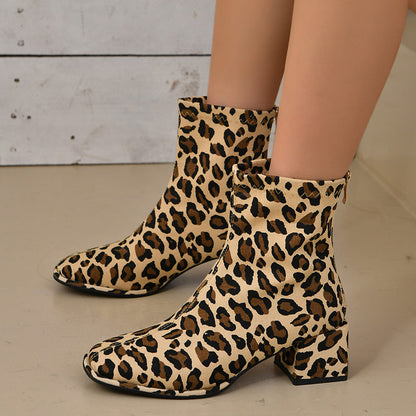 Graceful Orthopedic Shoes for Modern Look