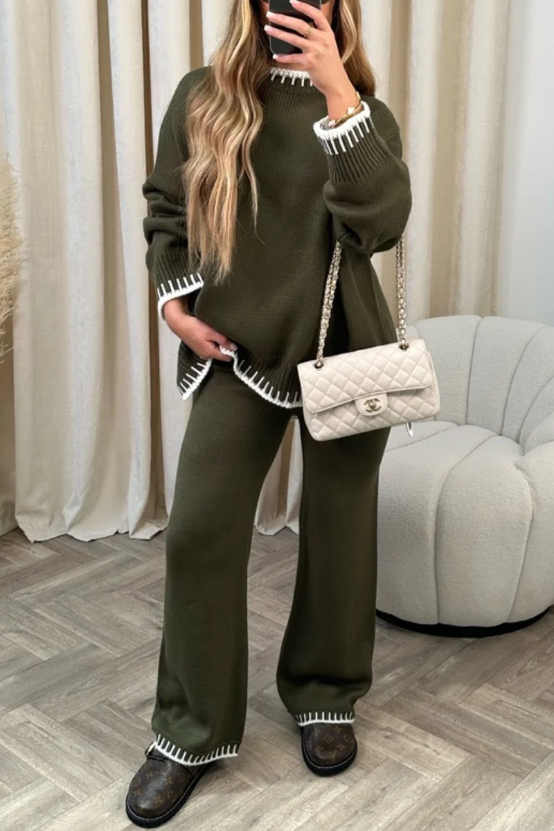 Sophisticated Garment with a Clean Classic Look