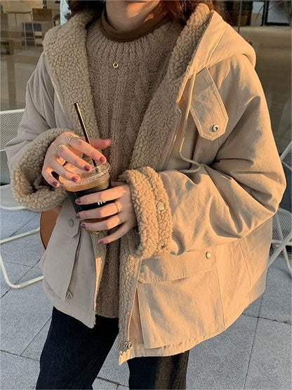 Beautifully Finished Coat in a Timeless Design