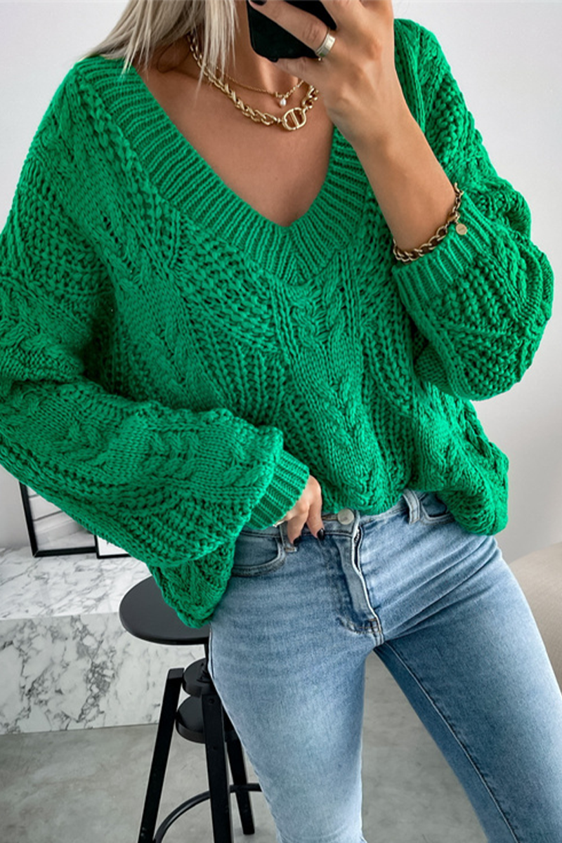 Sophisticated Top with a Clean Classic Look