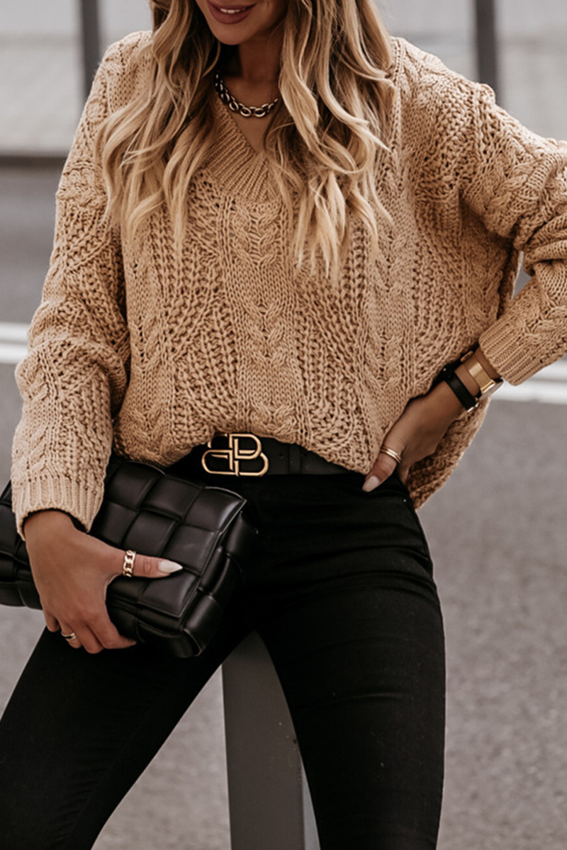 Sophisticated Top with a Clean Classic Look