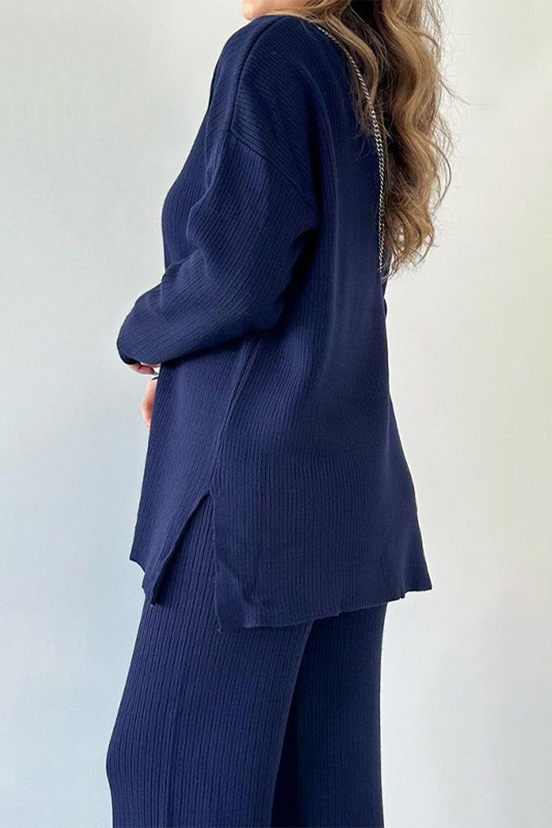 Effortlessly Elegant Garment with a Timeless Design