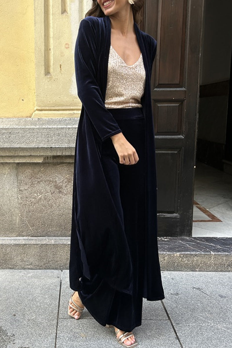 Well Tailored Cardigan with a Graceful Silhouette