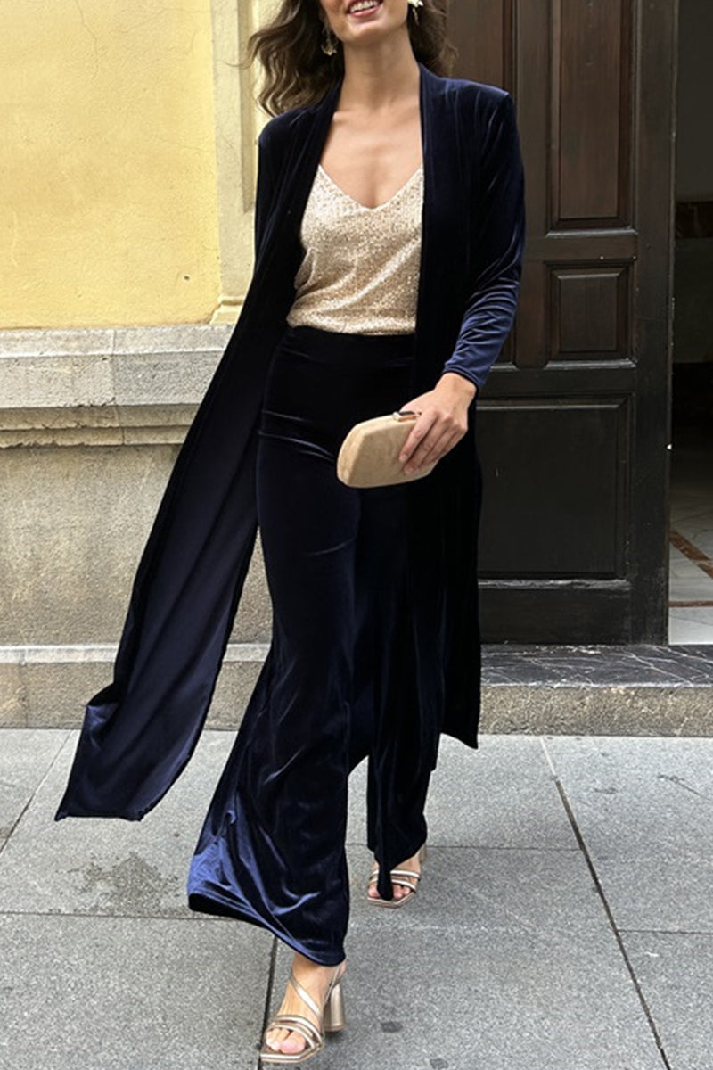 Well Tailored Cardigan with a Graceful Silhouette