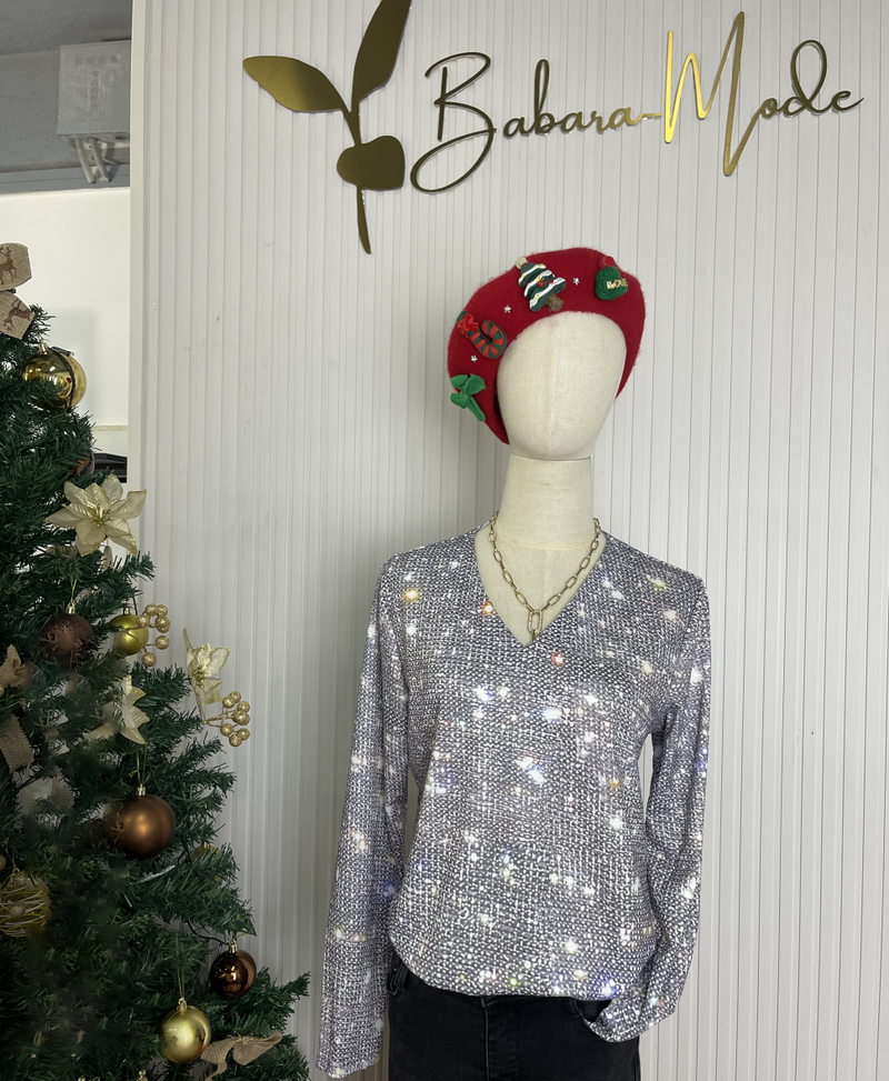 A Vintage Style Top with Delicate Timeless Details