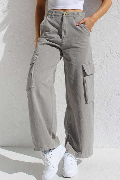 Classic Vintage Trousers with a Flattering Fit
