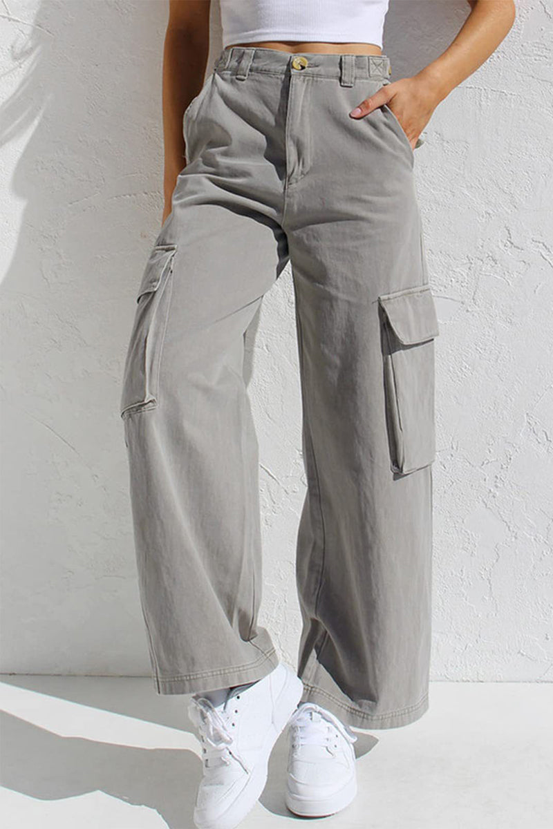 Classic Vintage Trousers with a Flattering Fit