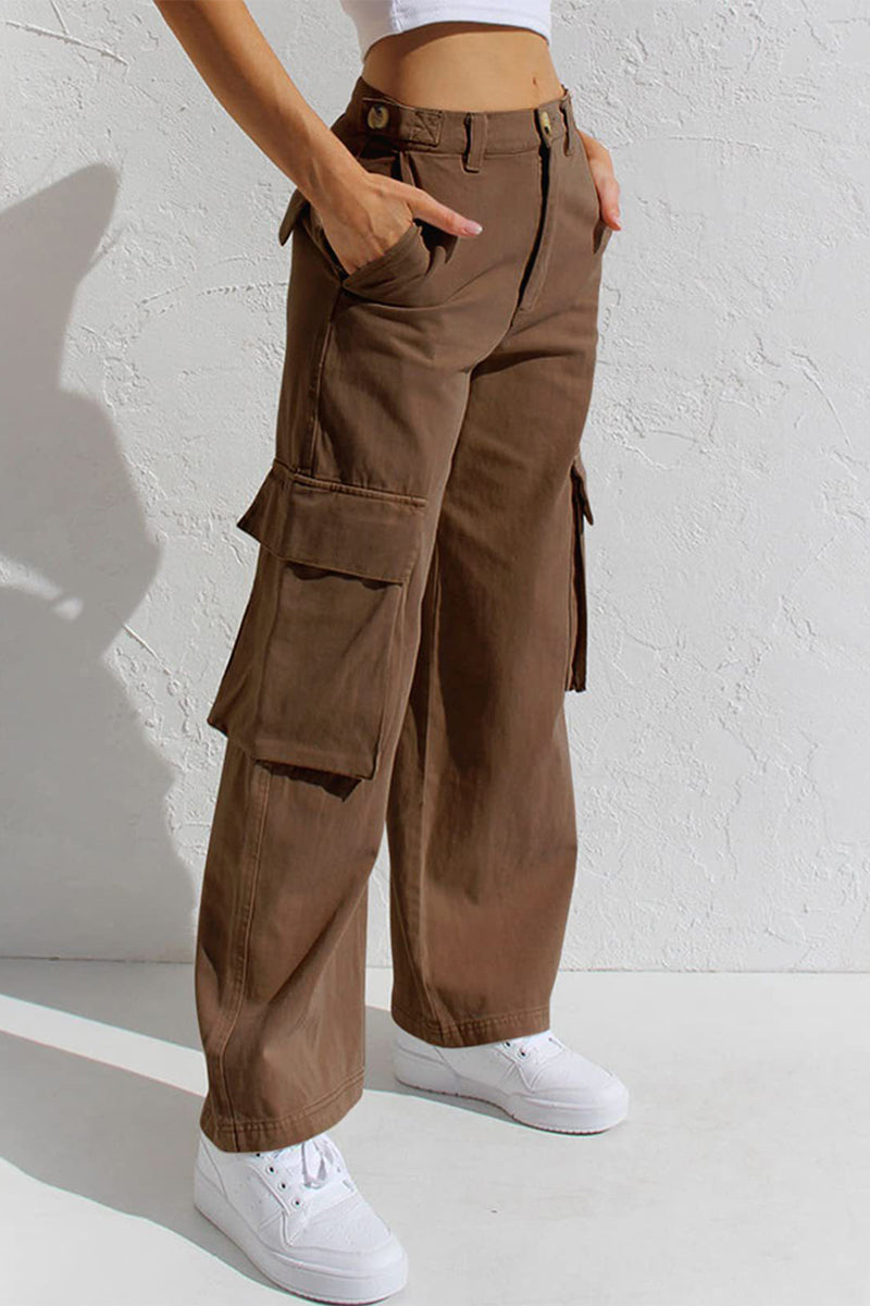 Classic Vintage Trousers with a Flattering Fit