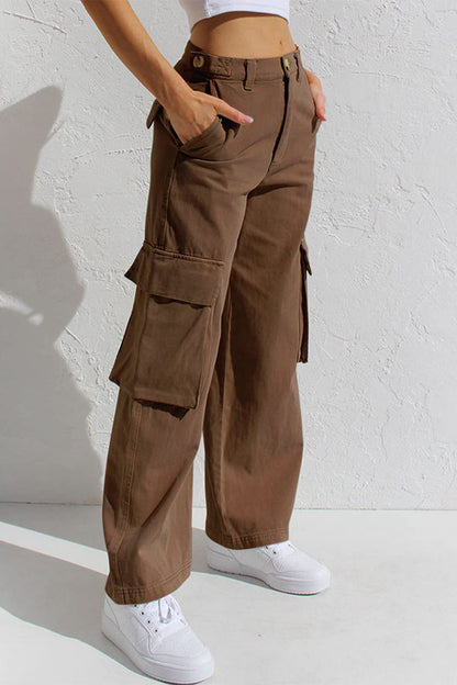 Classic Vintage Trousers with a Flattering Fit