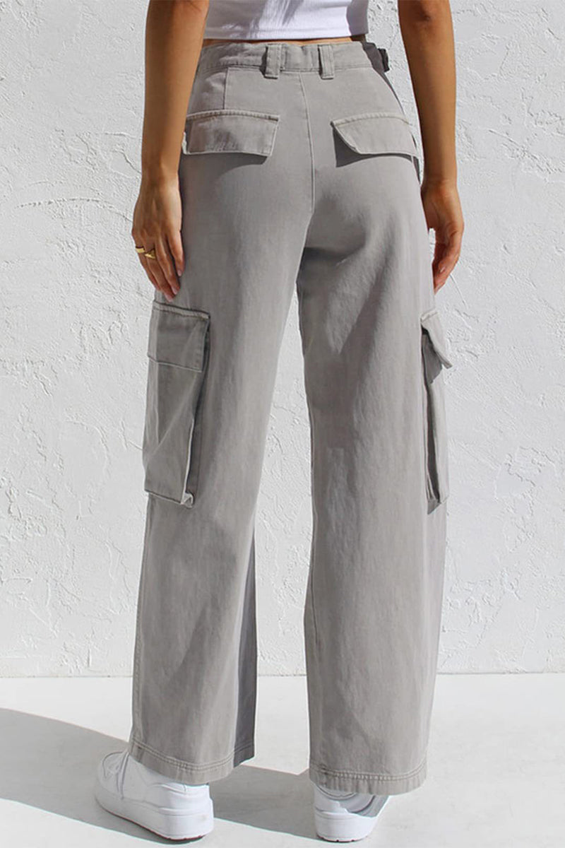 Classic Vintage Trousers with a Flattering Fit