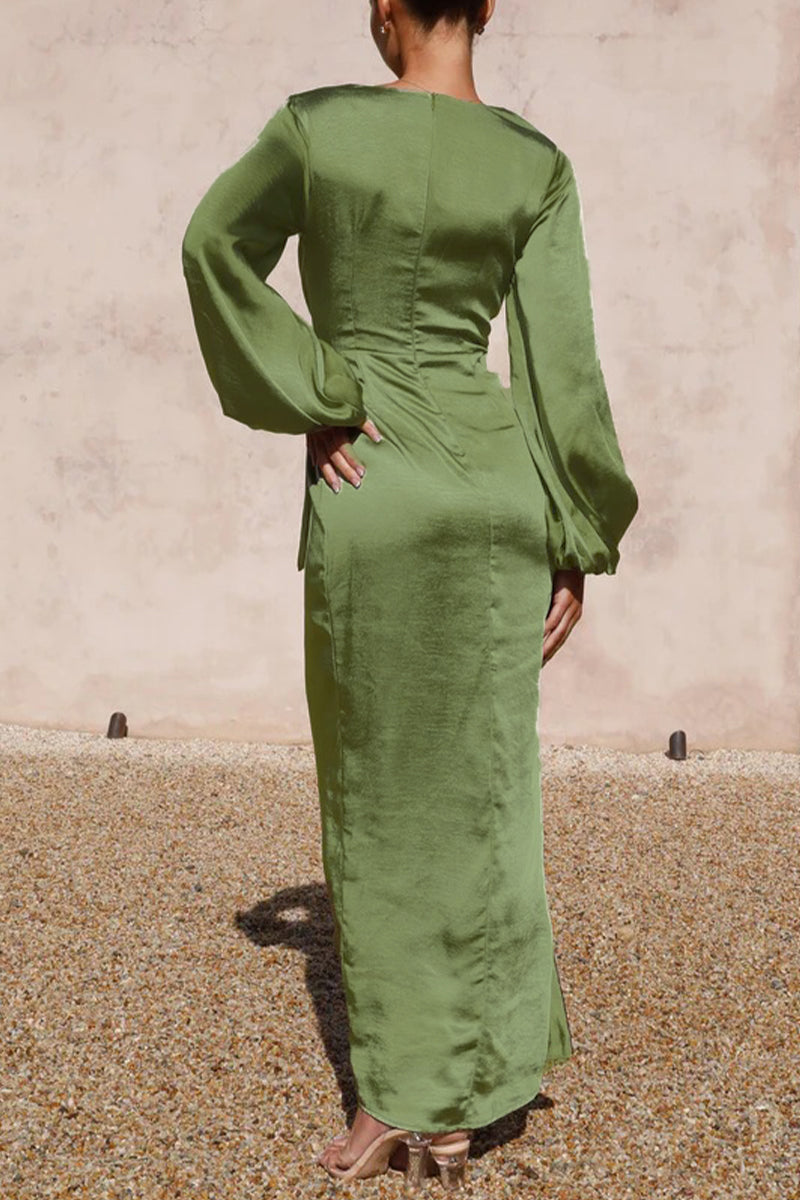 Polished Dress with an Effortless Classic Look