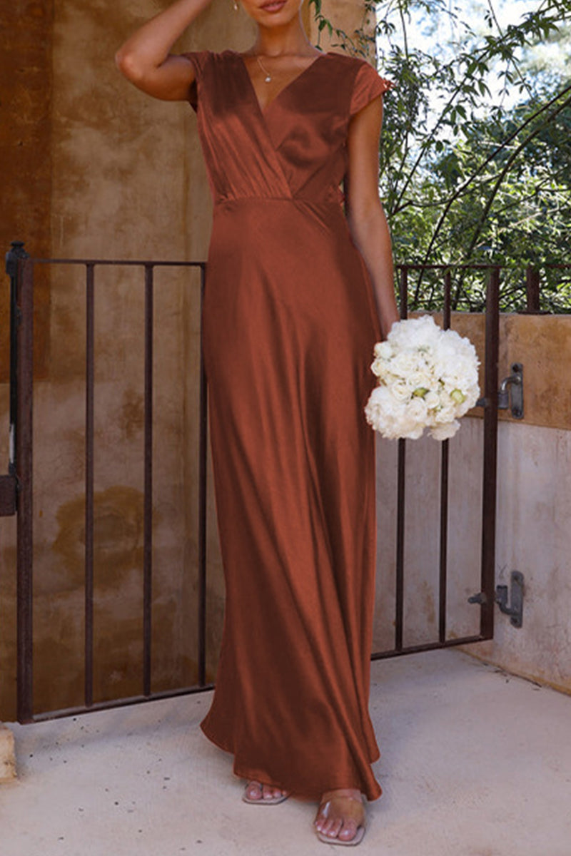 Sophisticated Dress with a Clean Classic Look