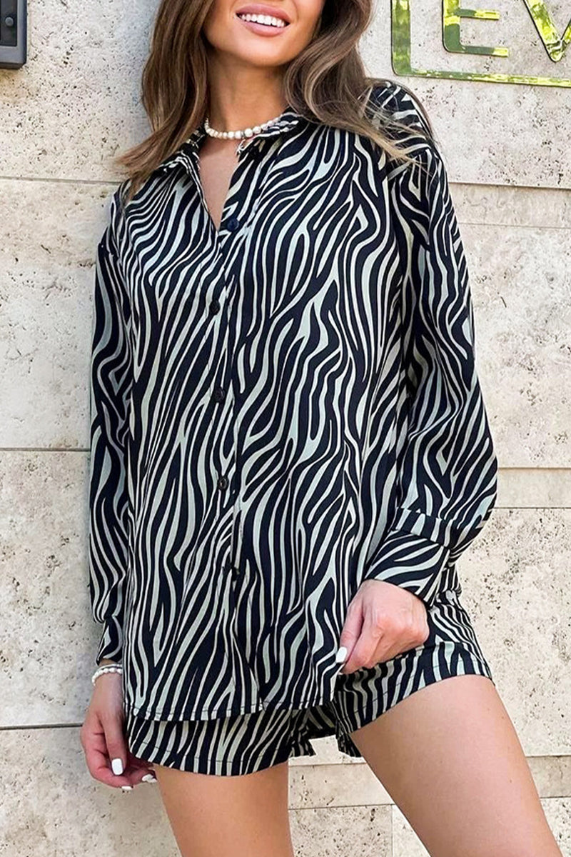 Gracefully Styled Garment for Any Occasion