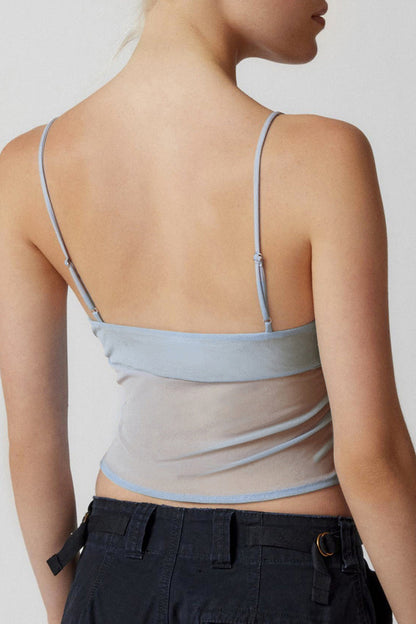 Beautifully Finished Top in a Timeless Design