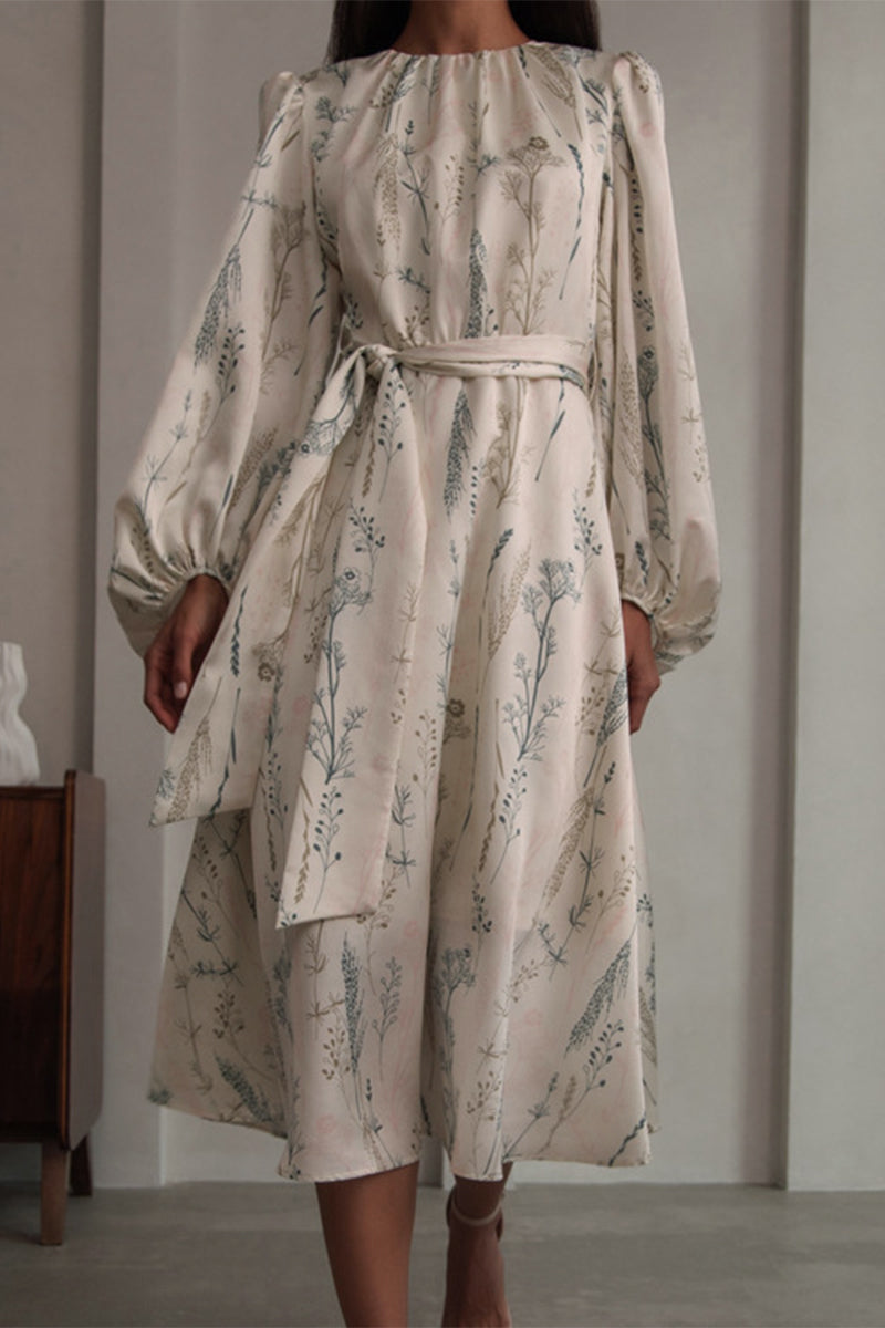 Sophisticated Dress with a Clean Classic Look
