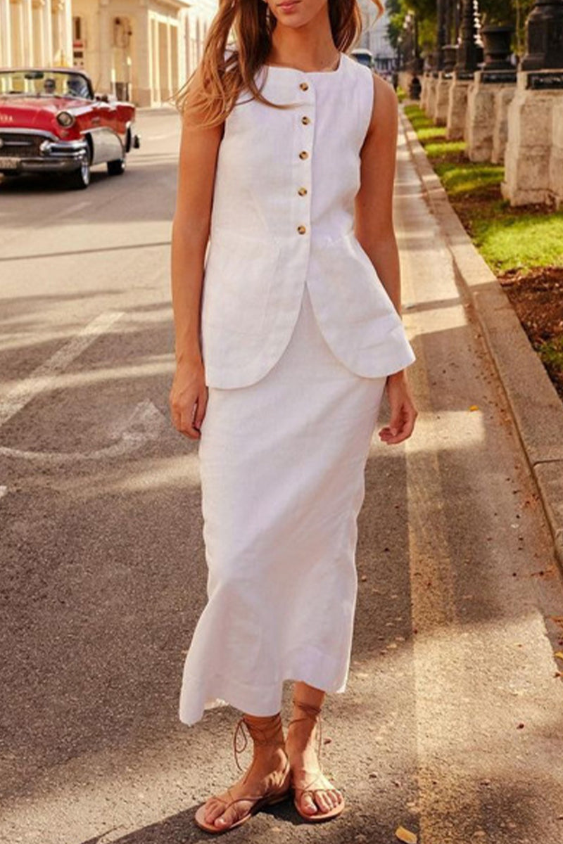 Gracefully Styled Garment for Any Occasion