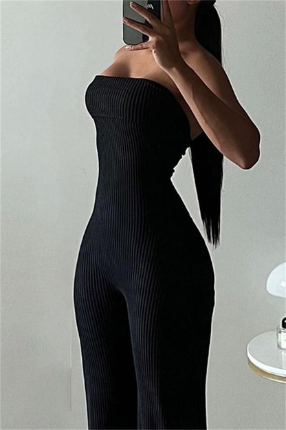 Sophisticated Garment with a Clean Classic Look
