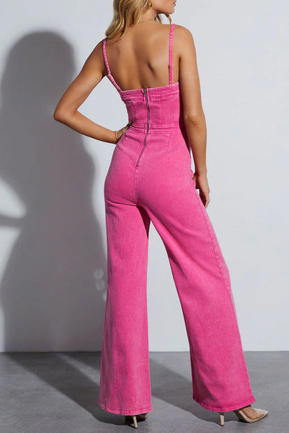 Sophisticated Garment with a Clean Classic Look