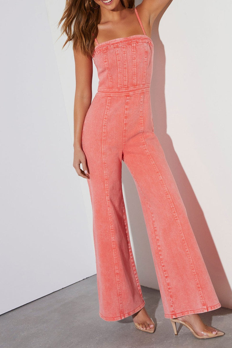 Sophisticated Garment with a Clean Classic Look
