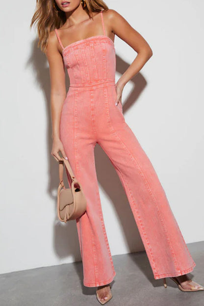 Sophisticated Garment with a Clean Classic Look