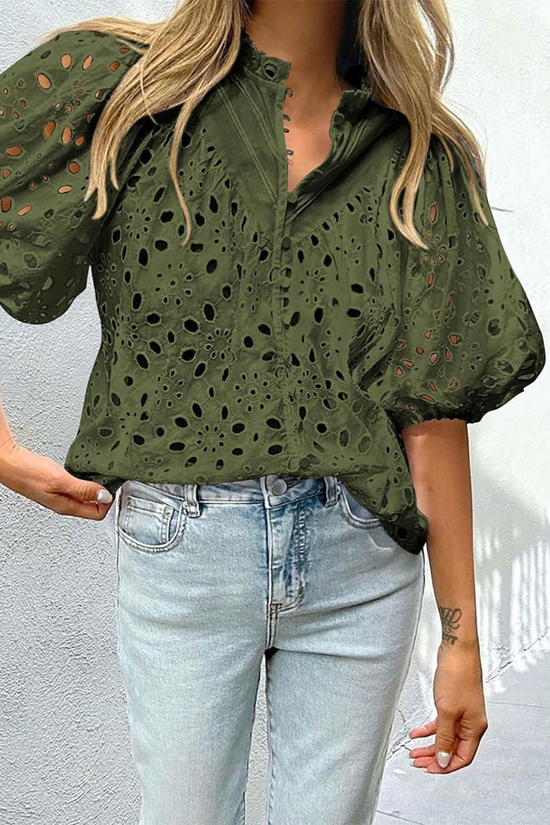 Classic Vintage Top with a Flattering Fit