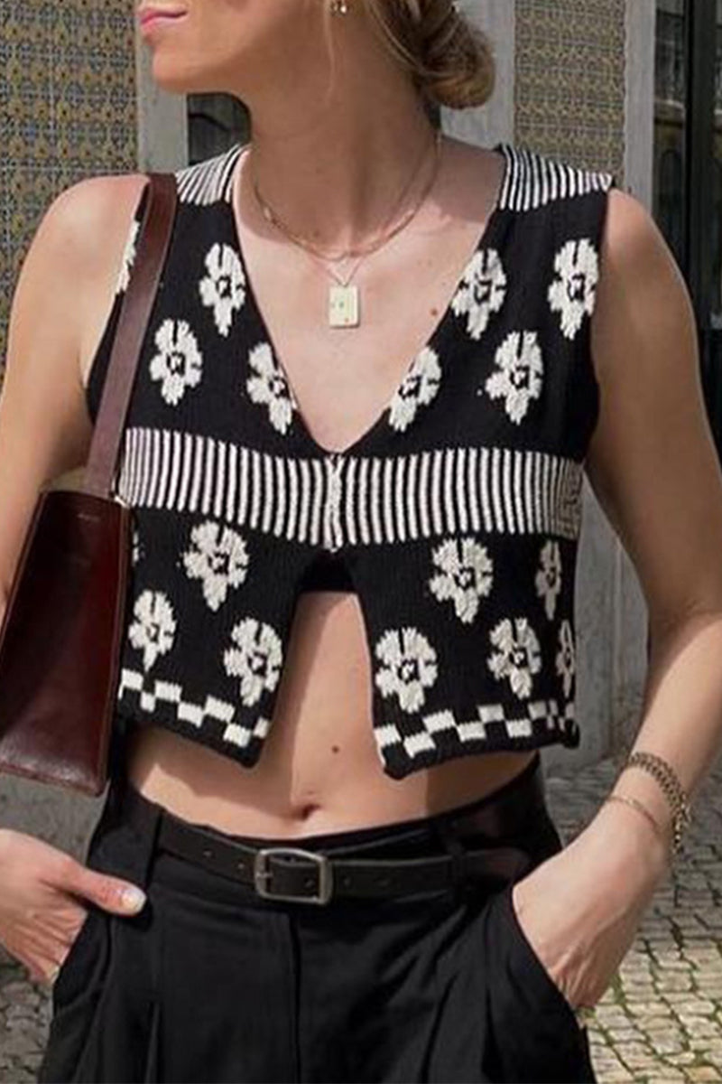 A Vintage Style Top with Delicate Timeless Details