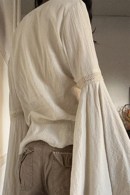 Beautifully Finished Top in a Timeless Design