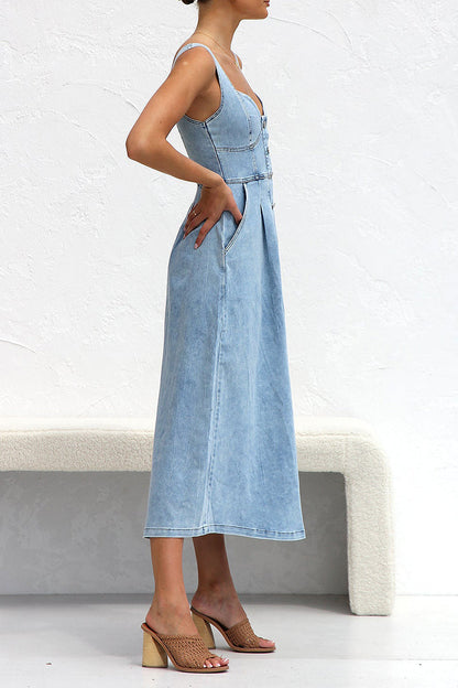Polished Dress with an Effortless Classic Look