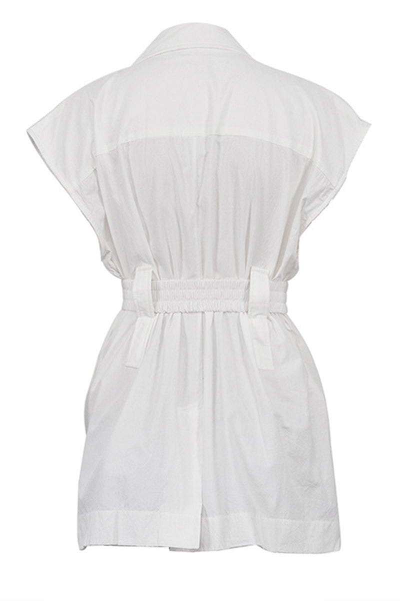 Well Tailored Blouse with a Graceful Silhouette