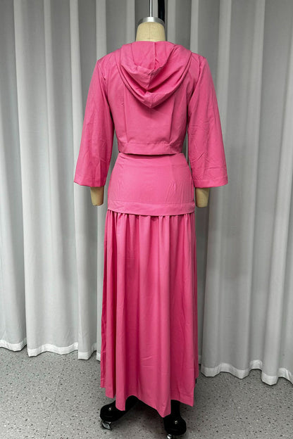 Well Tailored Garment with a Graceful Silhouette