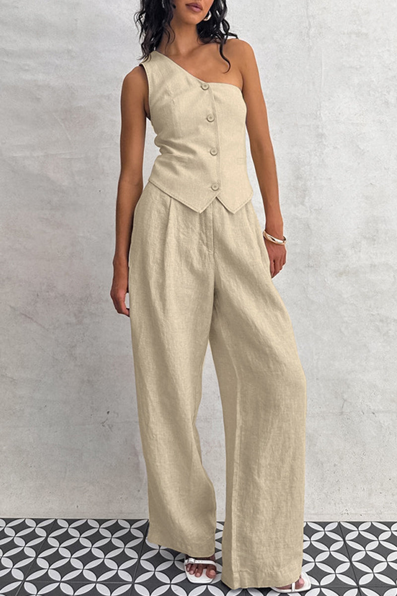 Gracefully Styled Garment for Any Occasion