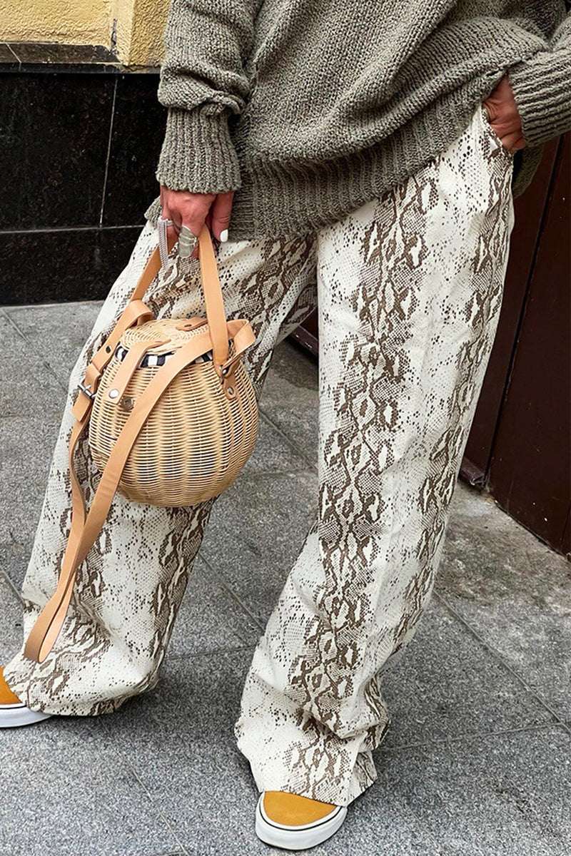 Vintage Inspired Trousers with a Contemporary Edge