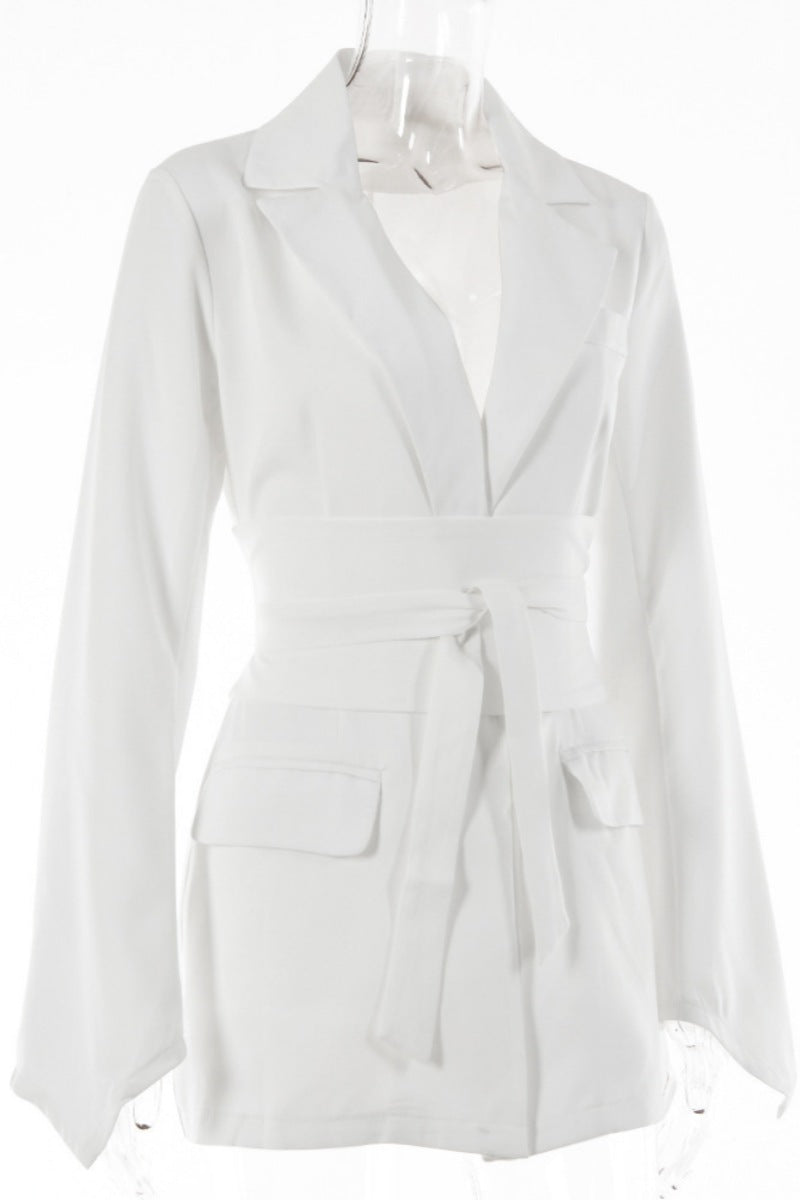 Effortlessly Elegant Garment with a Timeless Design