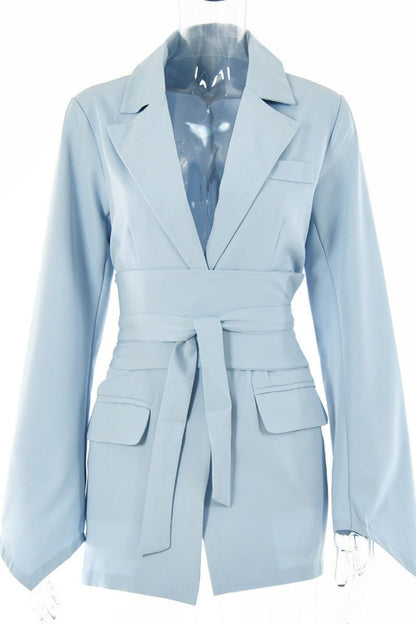Effortlessly Elegant Garment with a Timeless Design