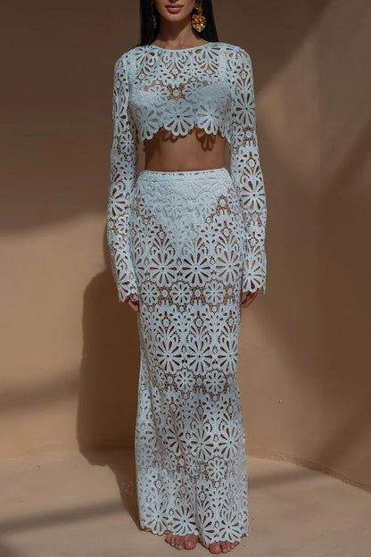 Gracefully Styled Garment for Any Occasion